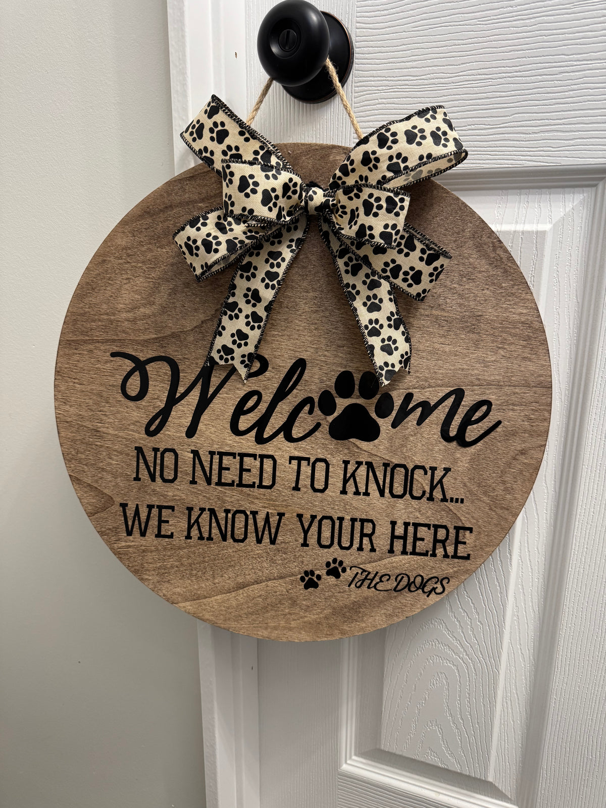 Dog Welcome Door Sign